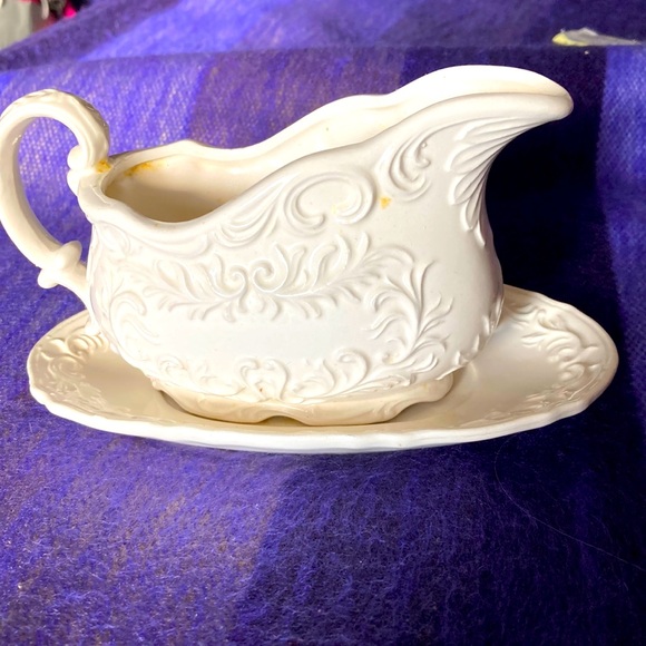 Other - Vintage Napcoware c 7994 gravy boat